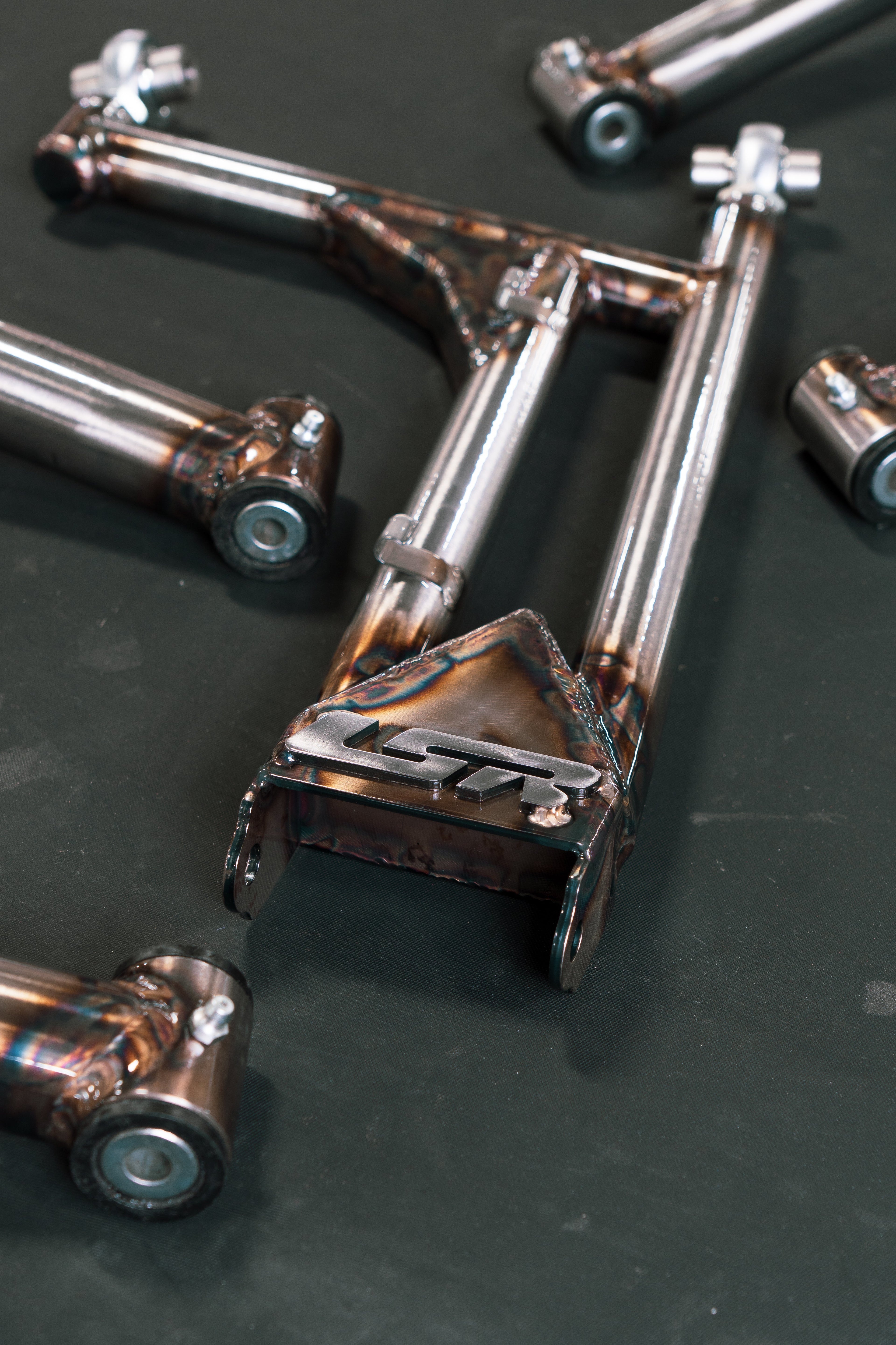 CAN-AM DEFENDER REAR A-ARM KIT